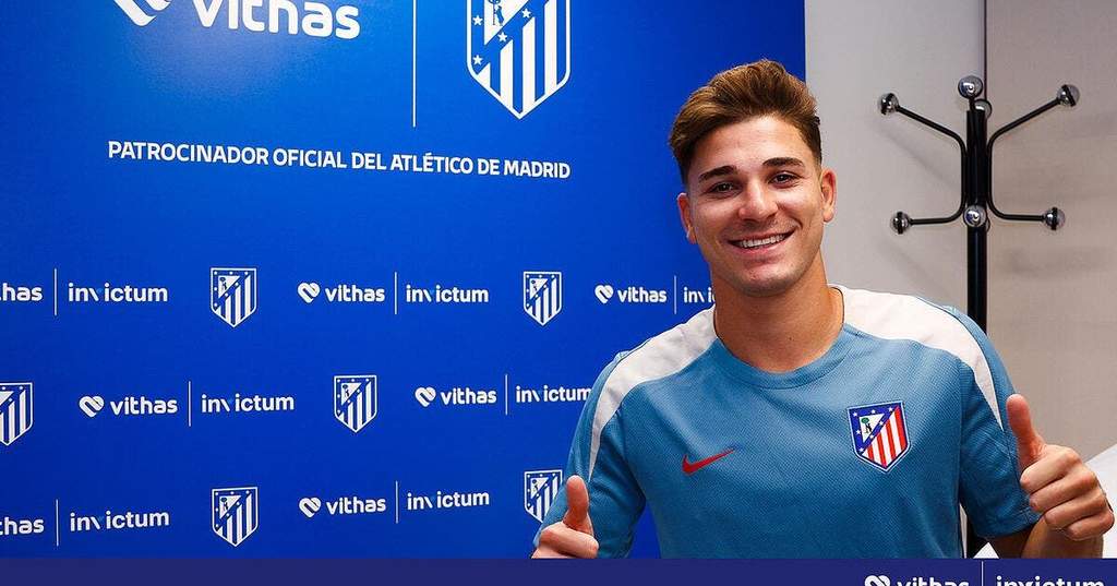 Mercato : Julian Alvarez s'éloigne du Barça et fonce vers le PSG