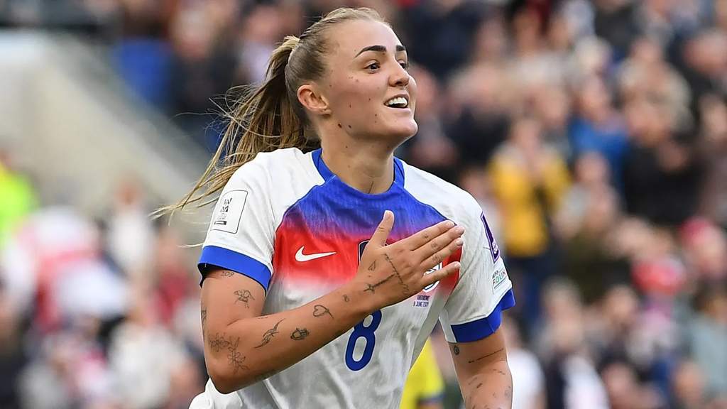 La milieu de terrain anglaise Georgia Stanway sous ses nouvelles couleurs avec Arsenal